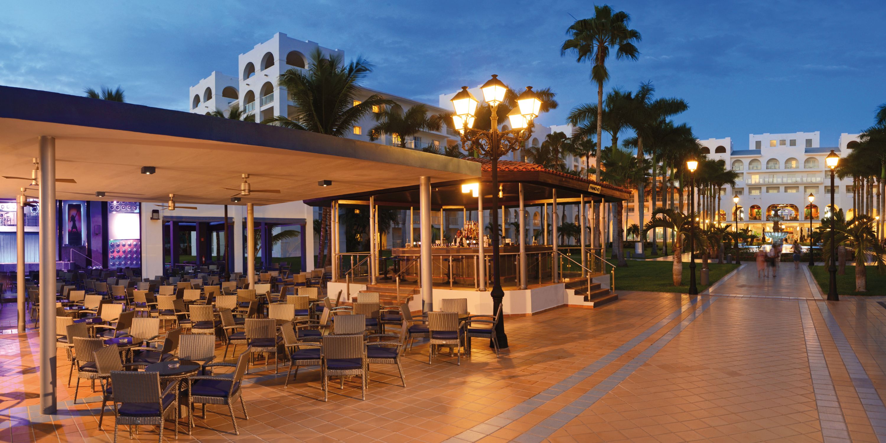 Riu Jalisco Restaurant 1