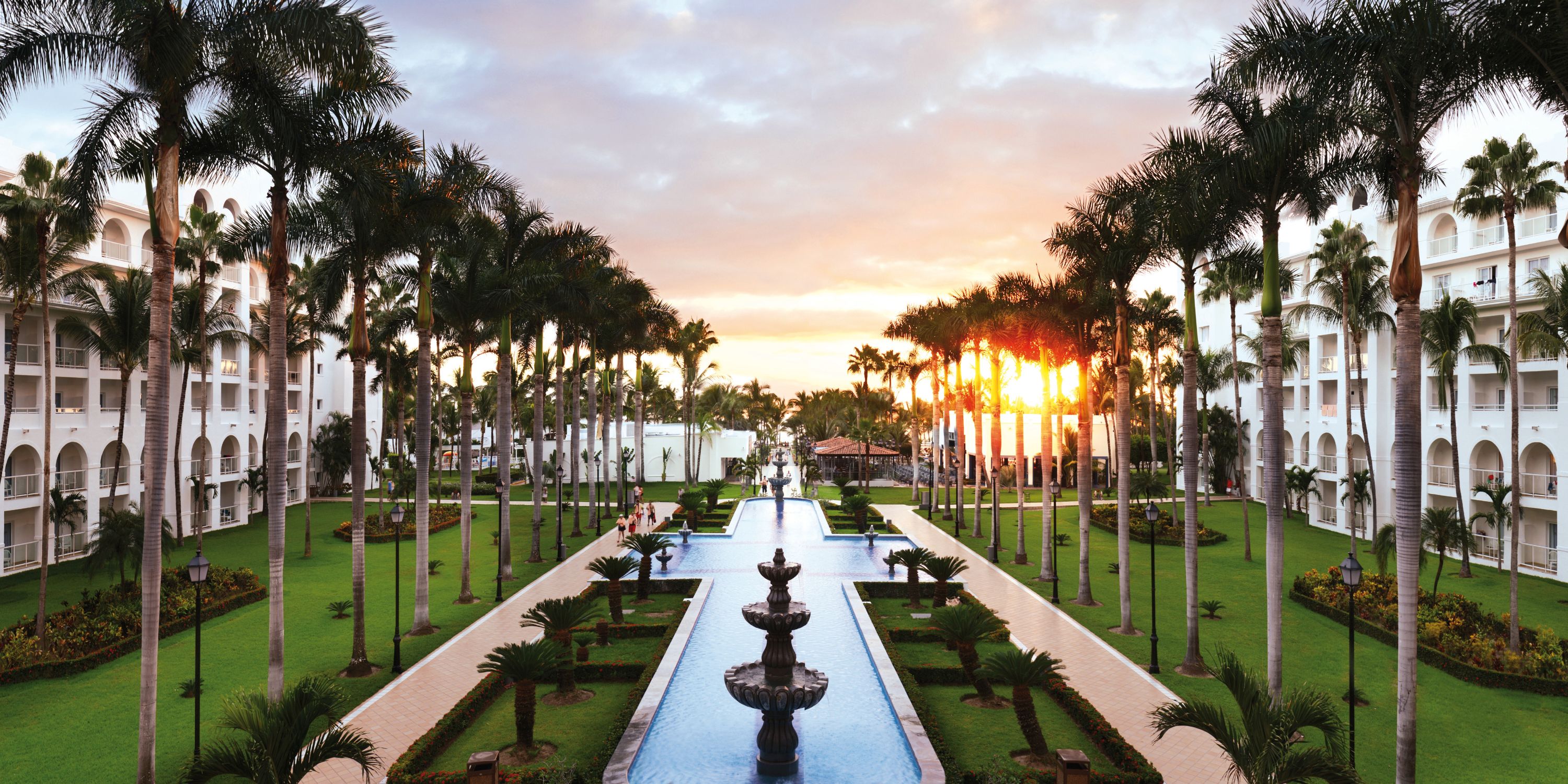 Riu Jalisco Sunset